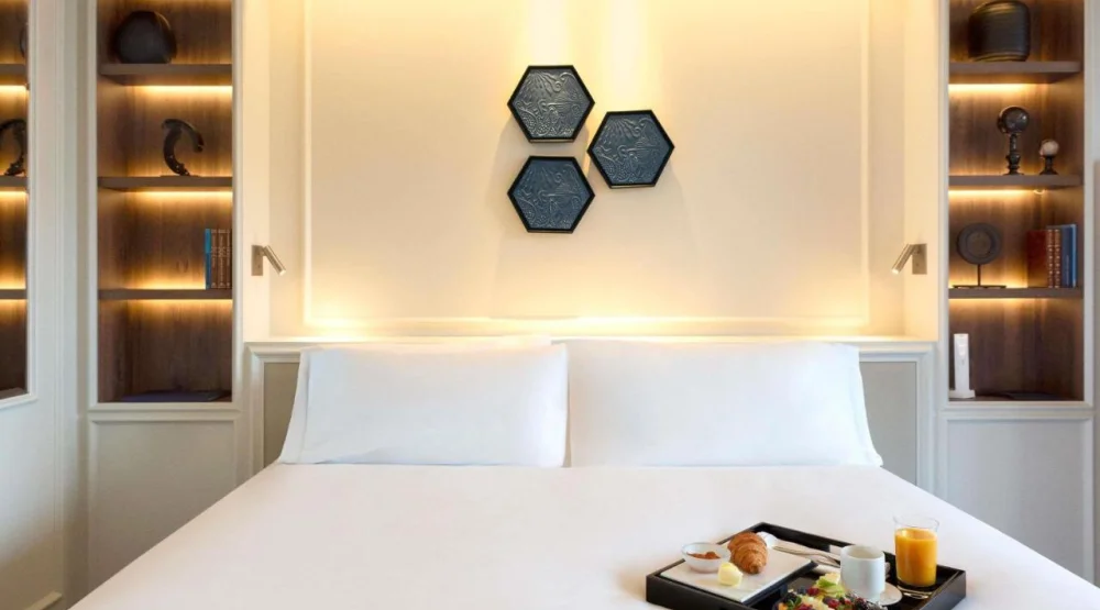 Prestige Suite with Living Room and Sea View at Sofitel Barcelona Skipper