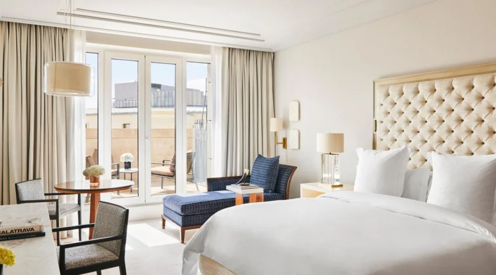 Grand Premier Room King with Terrace at Four Seasons Madrid