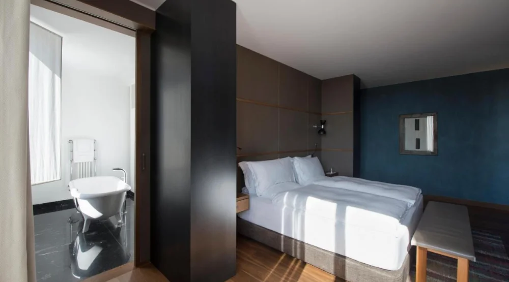 Suite with Terrace at Alma Barcelona