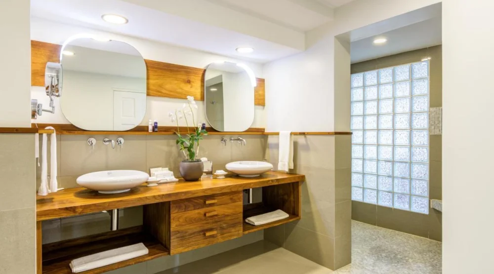 Pool Suite at Calabash Luxury Boutique Hotel