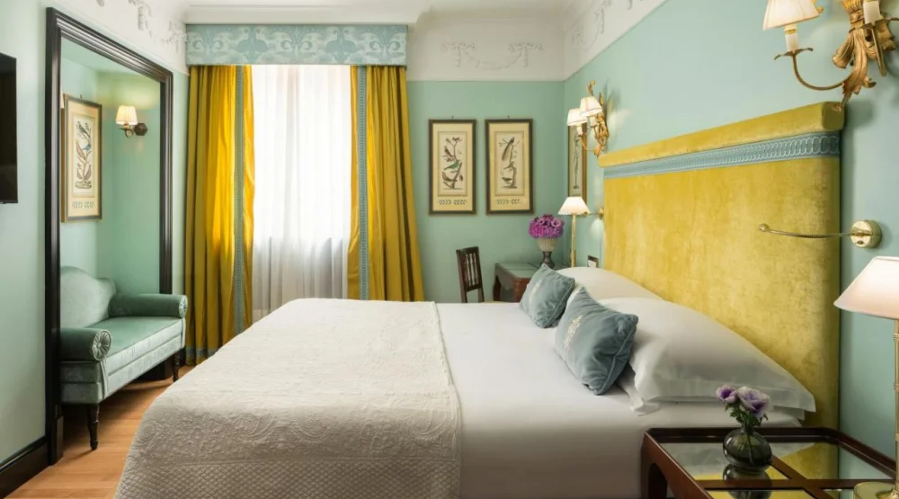 Superior Double Room at Hotel d'Inghilterra Roma