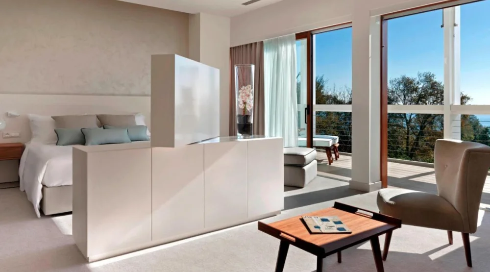 Junior Suite King with Terrace at JW Marriott Venice Resort & Spa