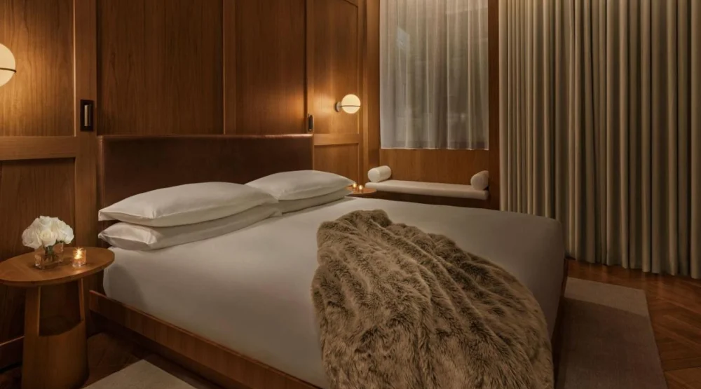 One Bedroom King Suite with Courtyard View at The Rome EDITION