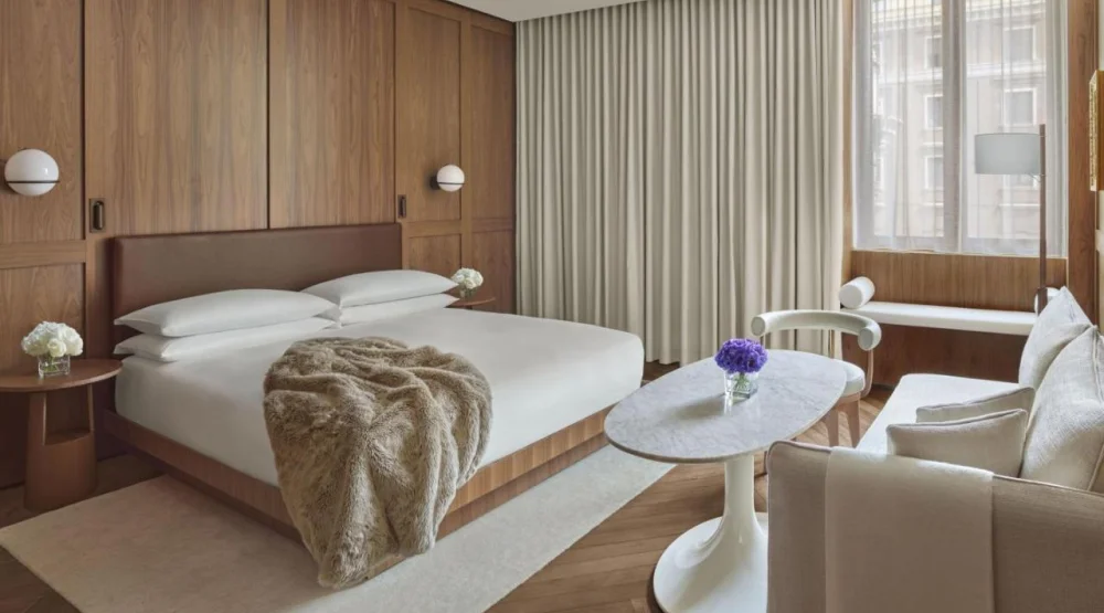 Deluxe King Room at The Rome EDITION