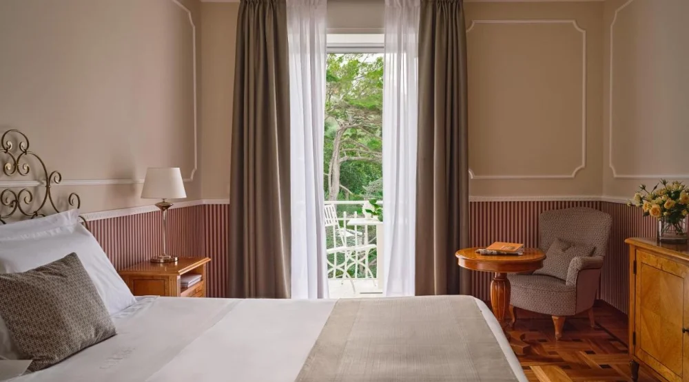 Superior Double Room with Balcony and Park View at Grand Miramare Hotel