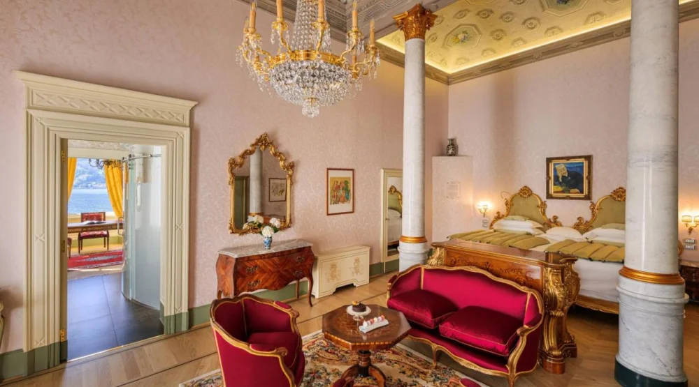 Jfk Suite Lake View with Balcony at Grand Hotel Villa Serbelloni