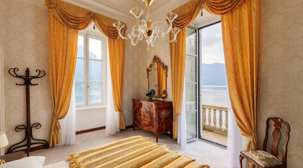 Queen Of Sweden Suite Lake View and Balcony at Grand Hotel Villa Serbelloni