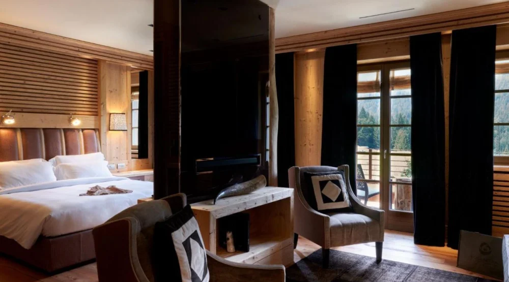 Suite with Mountain View, Hot Tube and Sofa Bed at Rosapetra Spa Resort