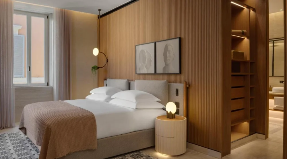 Deluxe Junior Suite at Six Senses Rome