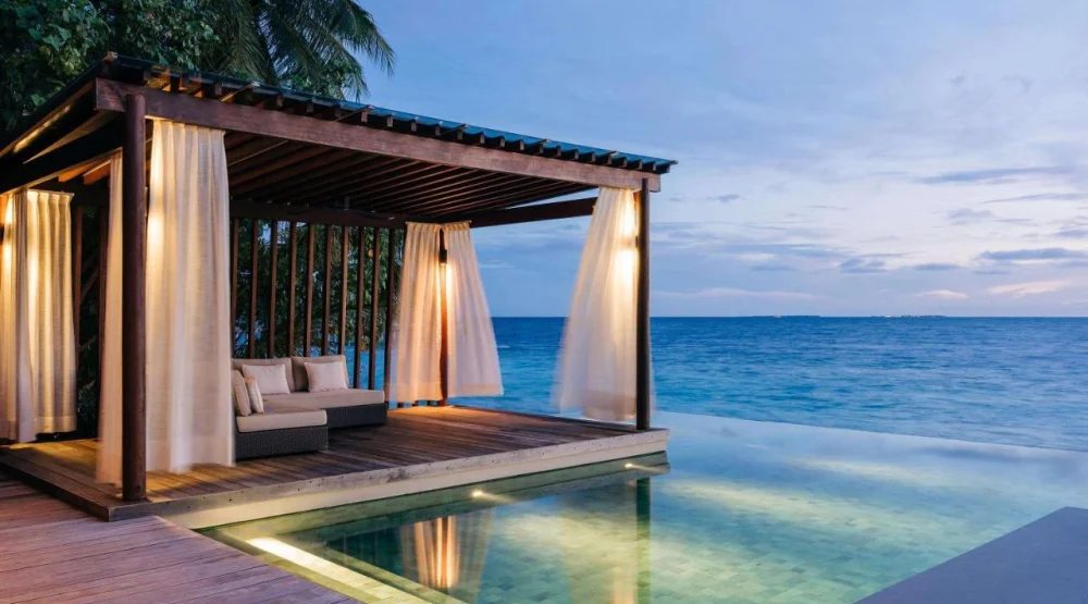 Deluxe Pool Villa at Park Hyatt Maldives Hadahaa