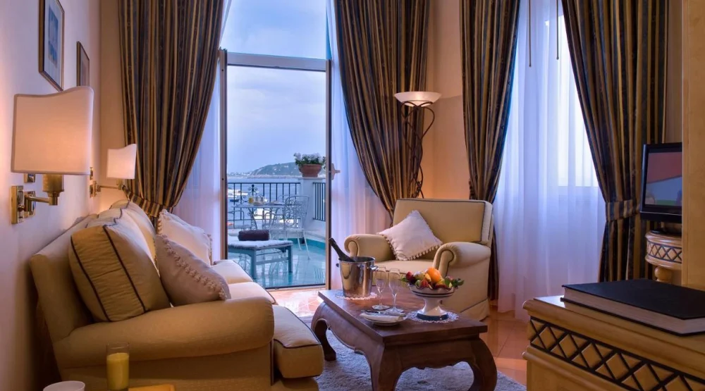Suite with Sea View at Miramare e Castello