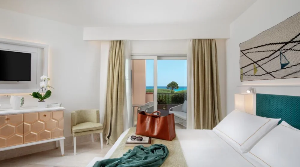 Deluxe Room with Sea View at Hotel Abi D'Oru