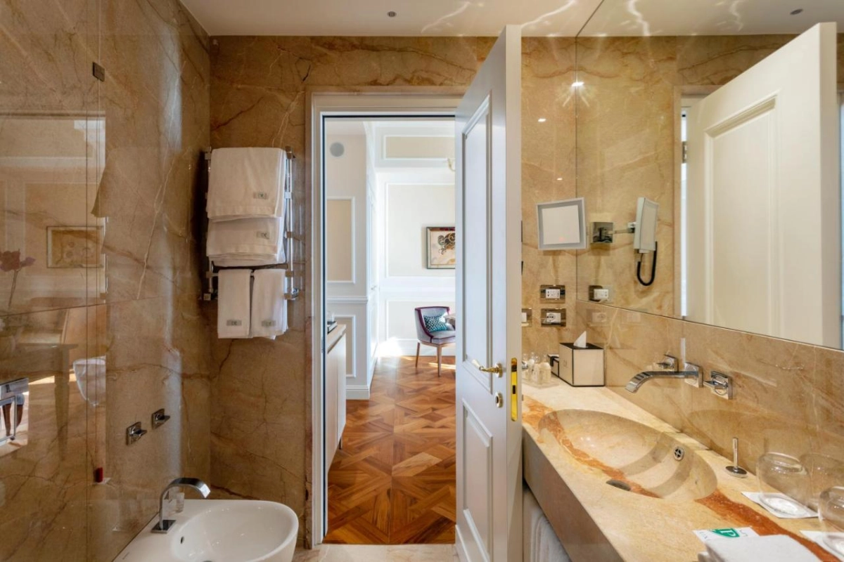 Grand Hotel Des Etrangers - Hotel Photo 46