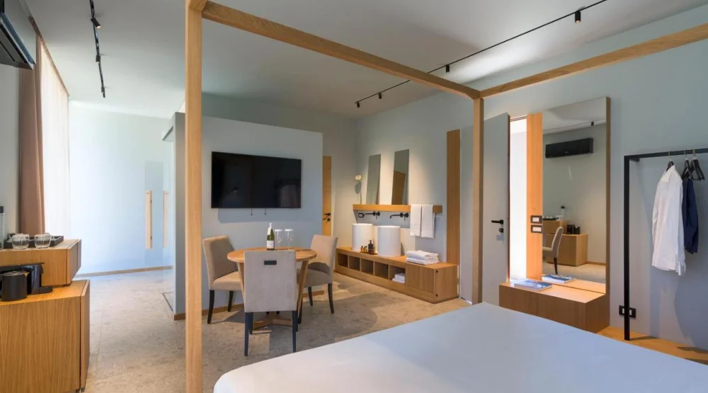 Suite with Terrace at Villa Neri Resort & Spa