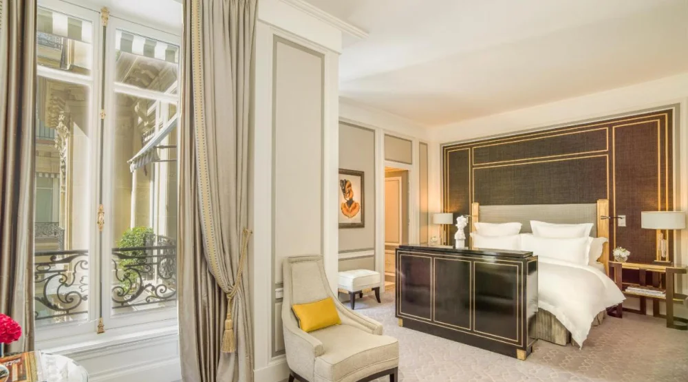 Grand Premier King Room at Hotel de Crillon, A Rosewood Hotel