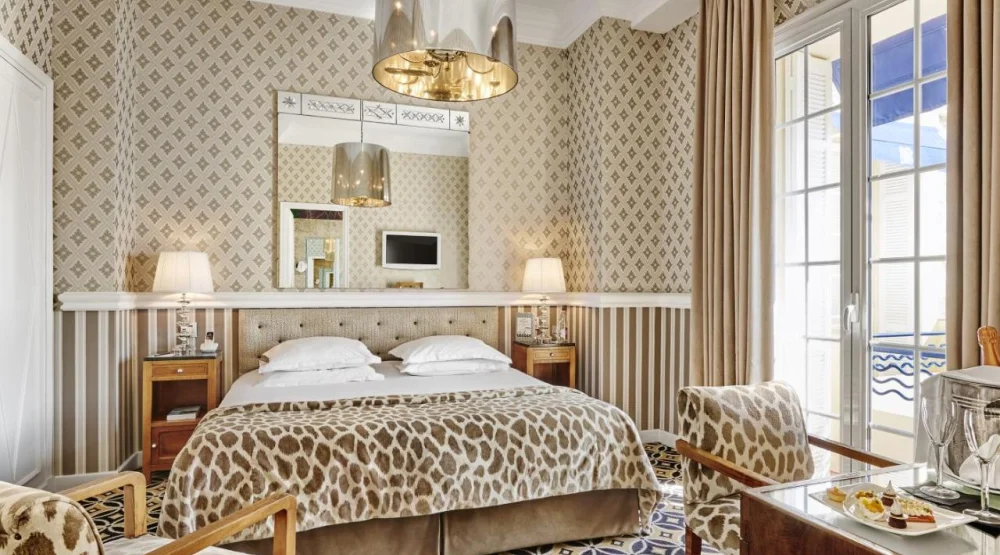 Superior Room with Sea View at Hotel Belles Rives