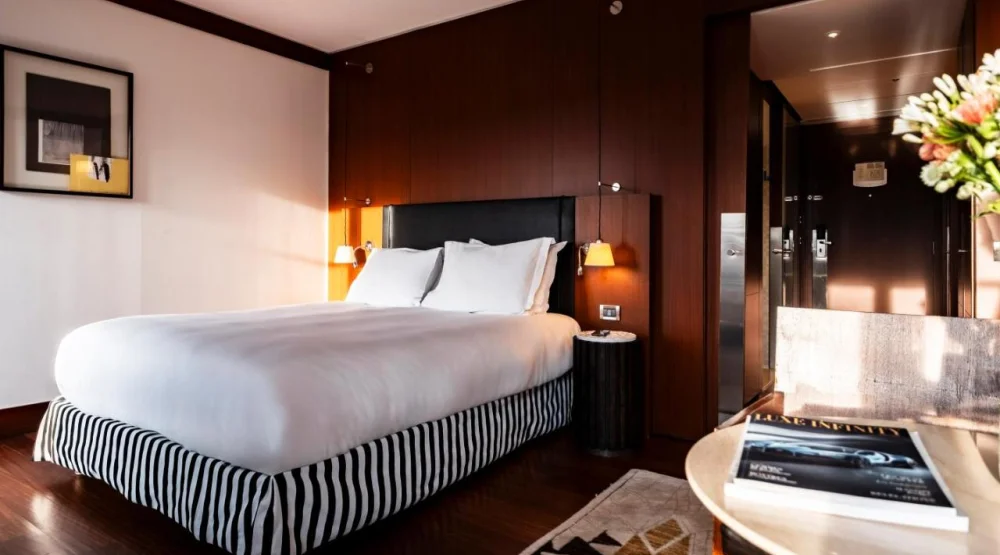 Chambre Prestige - Balcon Panoramique - Arc De Triomphe at Grand Hotel Champs Elysees