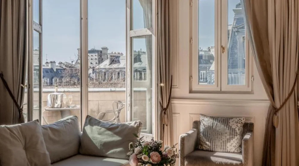 Royal Suite - Vip Package at La Clef Louvre Paris