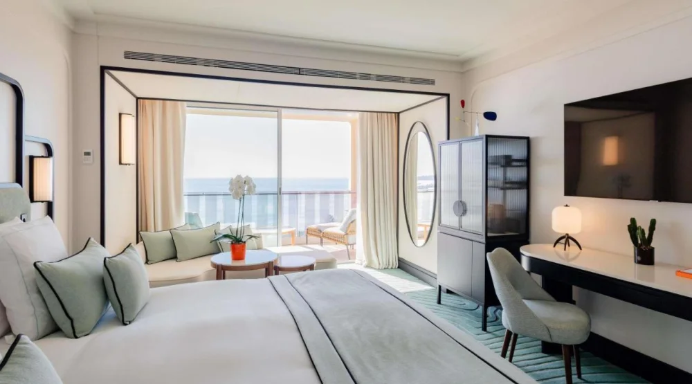 Prestige Superior Room with Terrace and Sea View at Mondrian Cannes