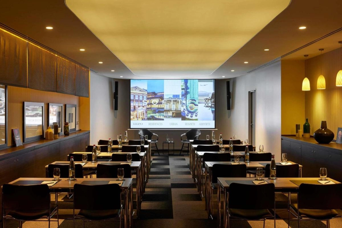 Sofitel Paris Arc de Triomphe - Hotel Photo 8