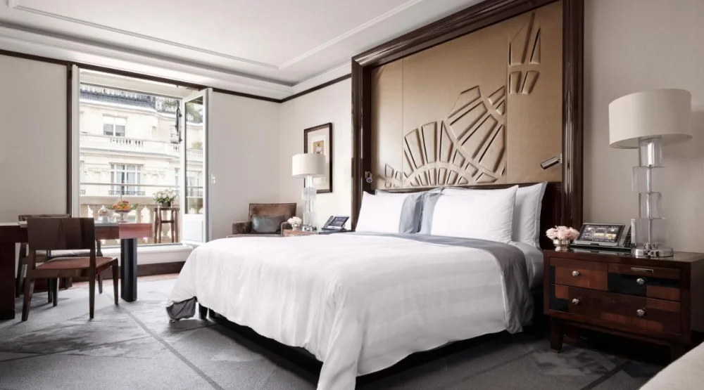 Grand Premier King Room at The Peninsula Paris