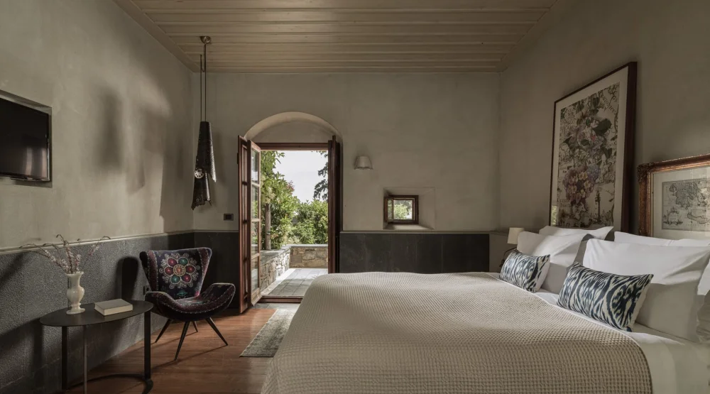 Deluxe Residence at Kinsterna Hotel & Spa