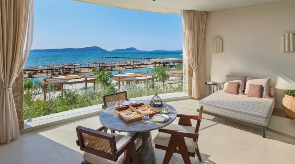 Beach Club Junior Suite King Or Twin at Mandarin Oriental Costa Navarino