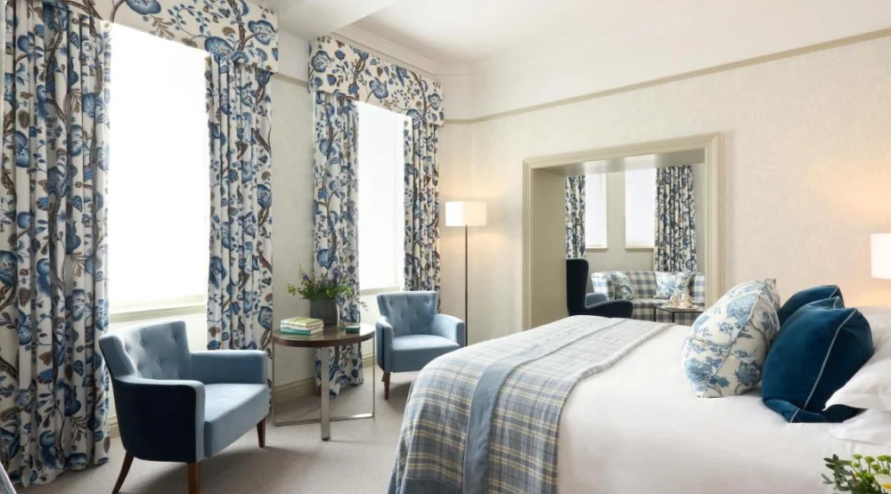 Deluxe King Room at Balmoral Hotel