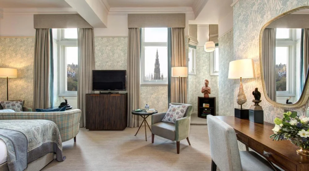 Deluxe Castle View at Balmoral Hotel