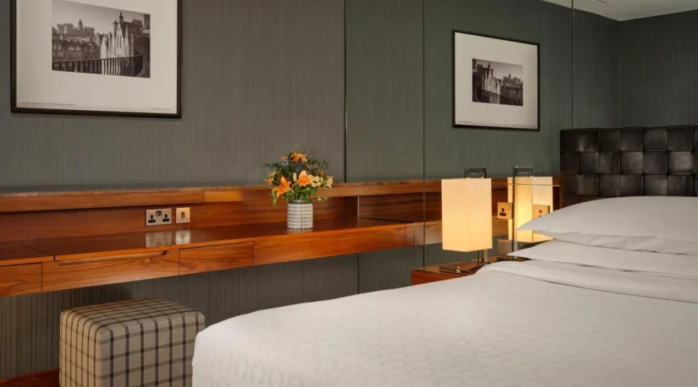 Sheraton Suite at Sheraton Grand Hotel & Spa Edinburgh