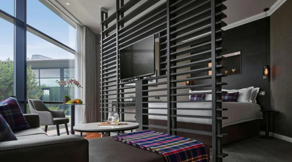 Calton Hill Suite, Garden View, One King at The Glasshouse, Autograph Collection