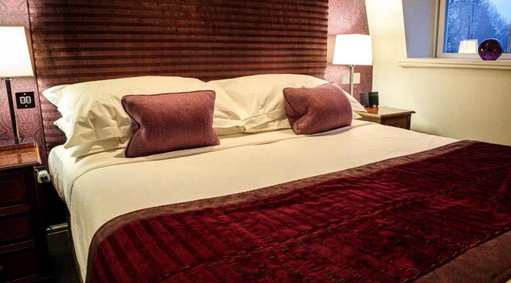 Cozy Attic Double Room at Alexander House Hotel & Utopia Spa