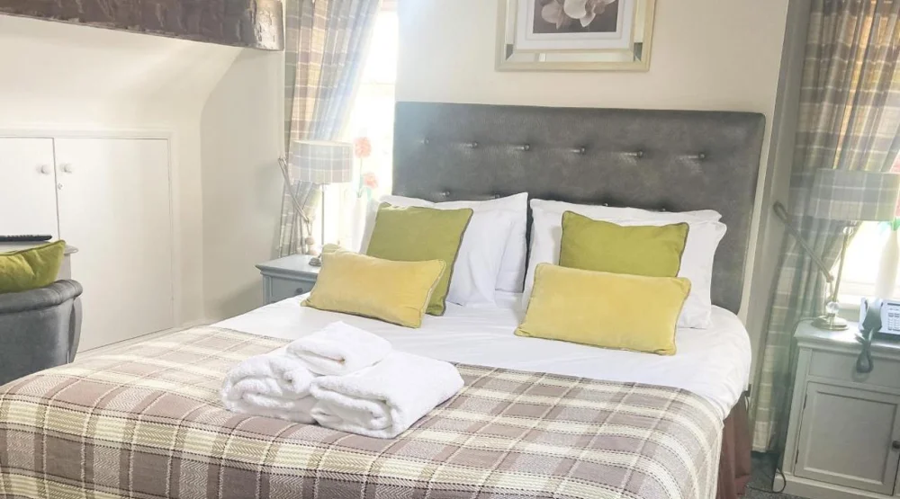Deluxe Double Room with Shower at Horsley Lodge