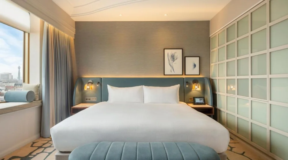 Park Lane Suite with Lounge Access at London Hilton on Park Lane