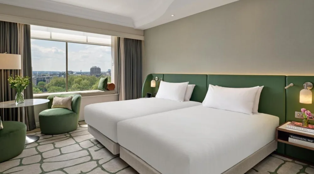 Executive Twin Room at London Hilton on Park Lane