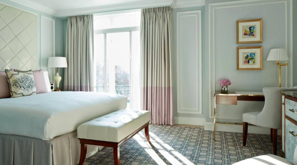 Executive Room, Executive Lounge Access, Guest Room, One King at London Marriott Hotel Park Lane