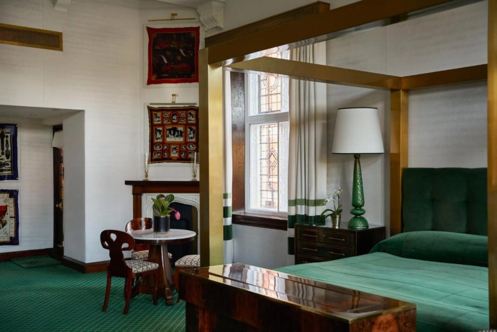 The Milestone Hotel & Residences - Hotel Photo 7