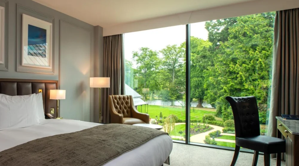 Executive King Room with River View at Ness Walk