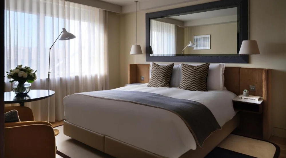 Deluxe King Room at The Hari Hotel