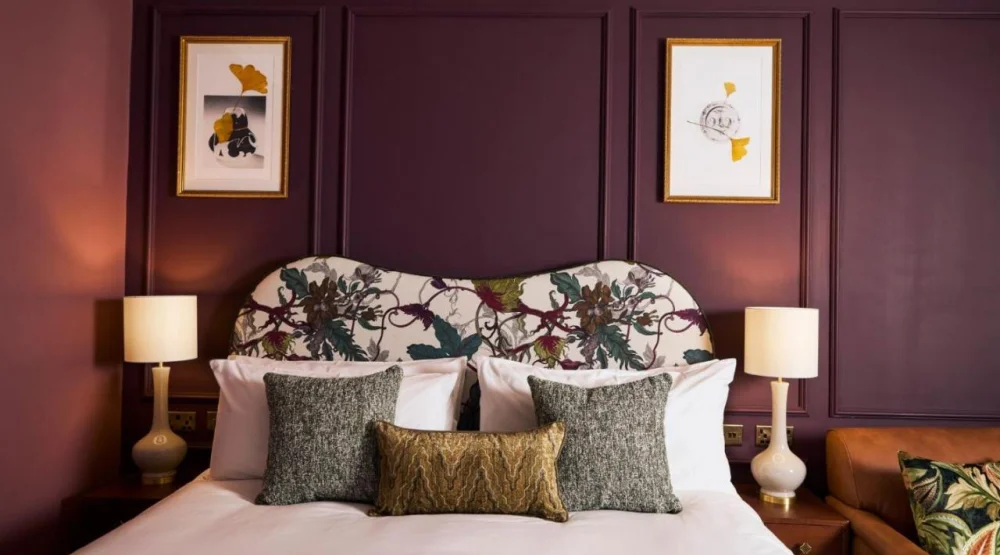 Superior Family Room at Francis Hotel Bath