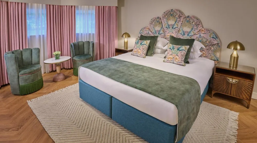 One Bedroom Suite at The Roseate Villa Bath