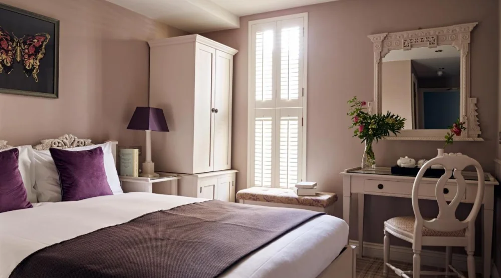 Small Double Room at Cotswold Grange