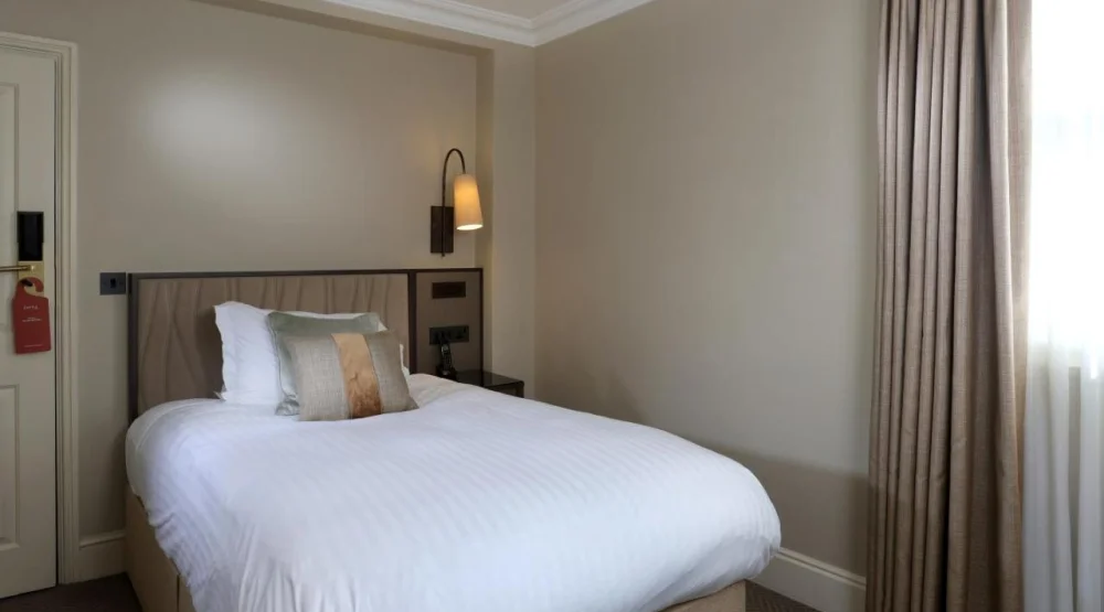 Cozy Room at Castle Hotel Windsor