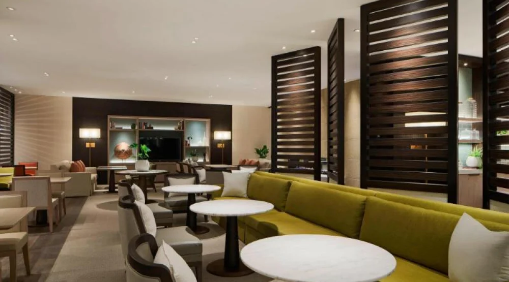 Executive Suite 152 Sq M, Club Lounge Access, One Bedroom Executive Suite, One King, City View at The Westin Perth