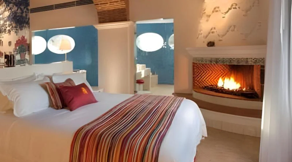 Suite with Hot Tub at Anticavilla Hotel & Spa