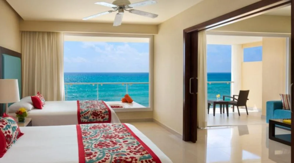 Preferred Club Ocean Front Double - All Inclusive at Dreams Jade Resort & Spa