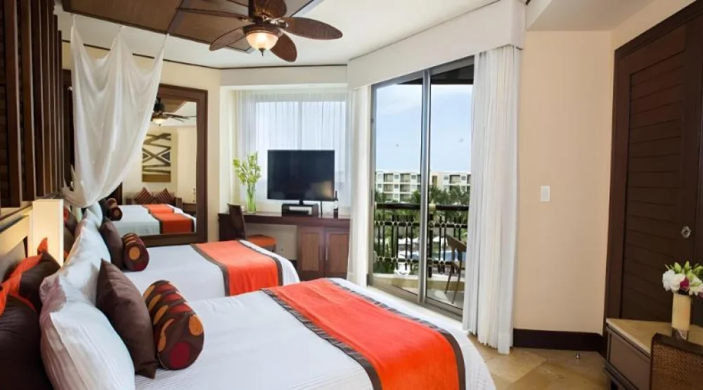 Premium Deluxe Ocean View King Bed - All Inclusive at Dreams Riviera Cancun Resort & Spa