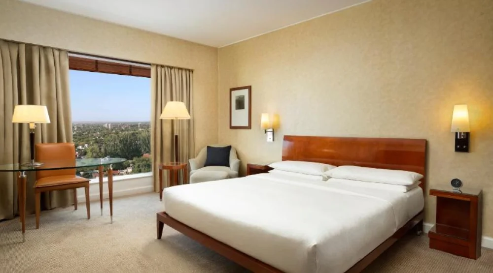 Two Twin Beds with City View at Park Hyatt Mendoza