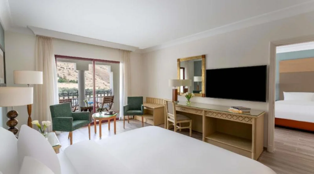 Family Connecting Room at Movenpick Resort Petra