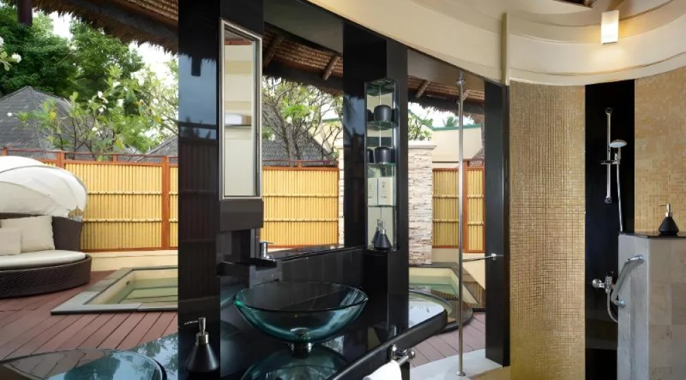 Wellbeing Sanctuary Pool Villa at Banyan Tree Vabbinfaru